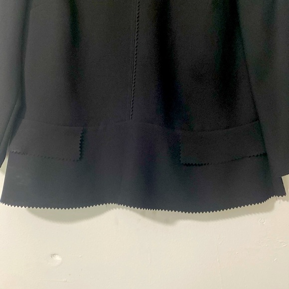 Banana Republic Women’s Black Top S M Preowned Excellent Condition Office Casual - Picture 3 of 10